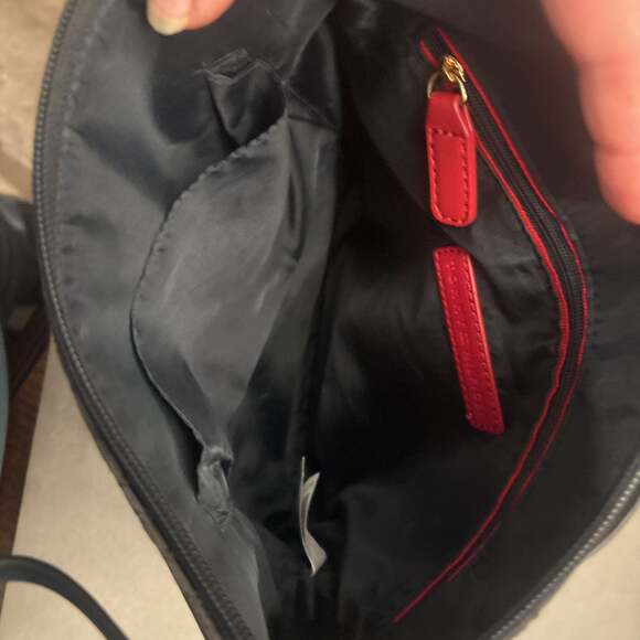 TOMMY HILFIGER BLACK CANVAS,GOLD,SHOULDER BAG,HANDBAG,CROSSBODY - Picture 10 of 16